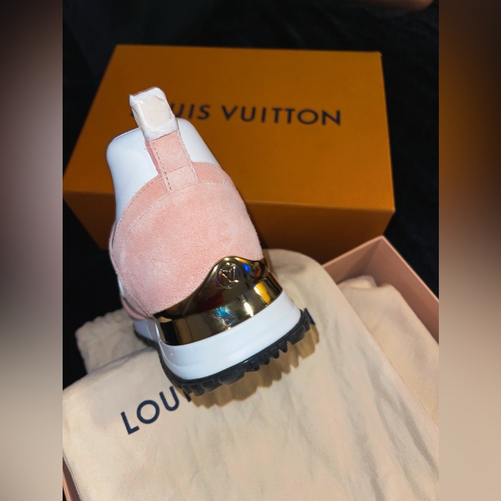 Perfect Conditions! - Picture 6 of 13